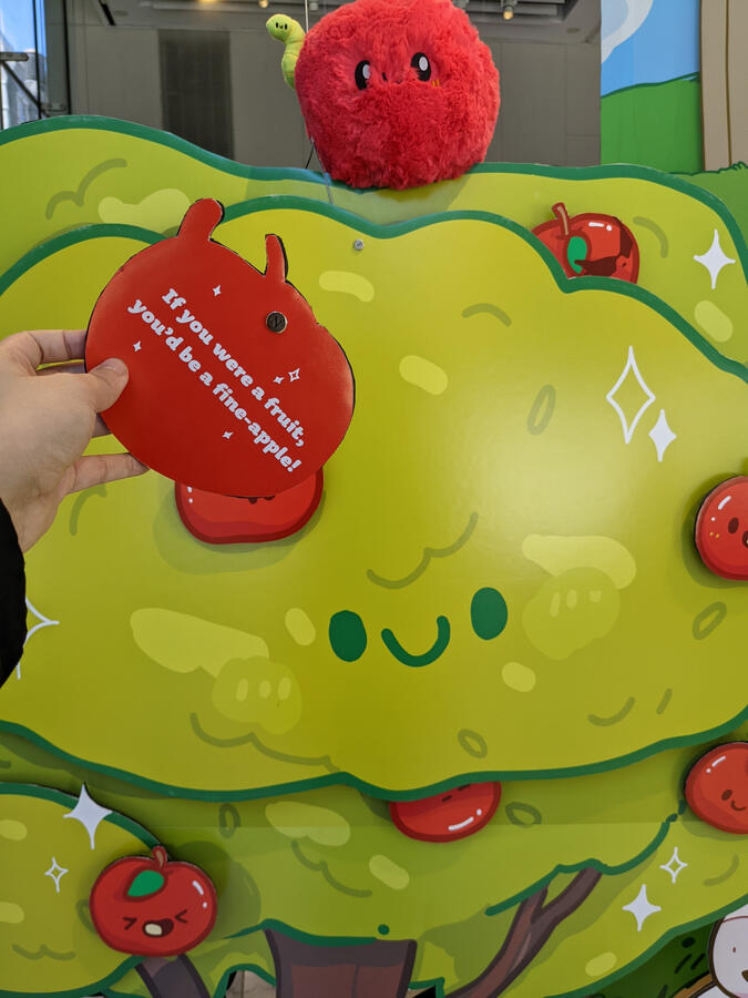 Apple interactive